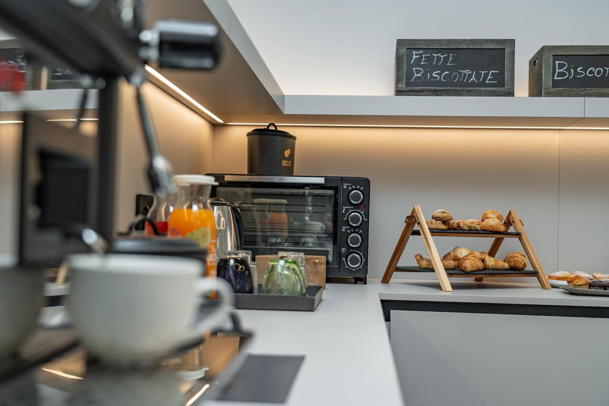 Elide Design Hotel 3*