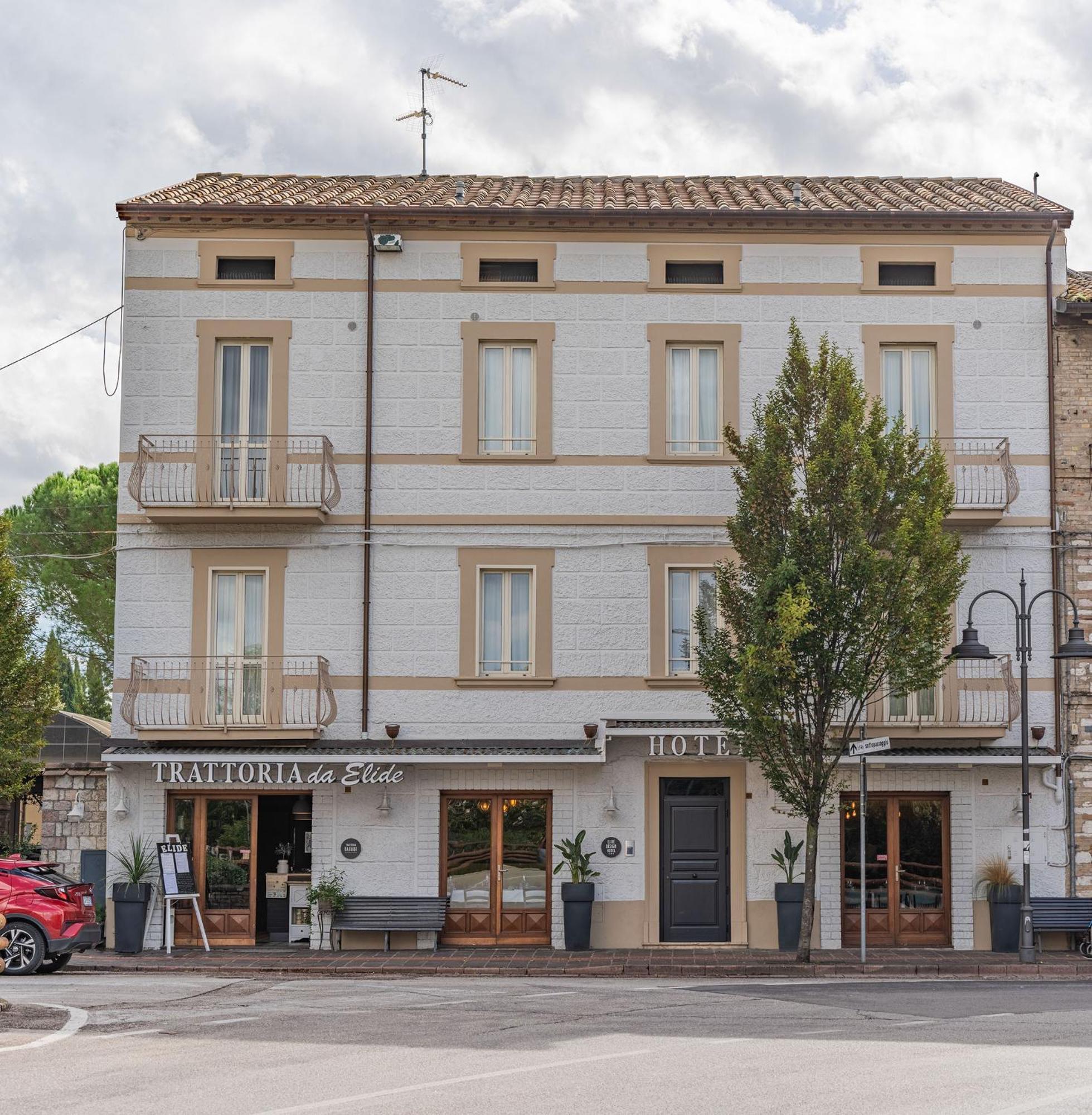 Elide Design Hotel 3*